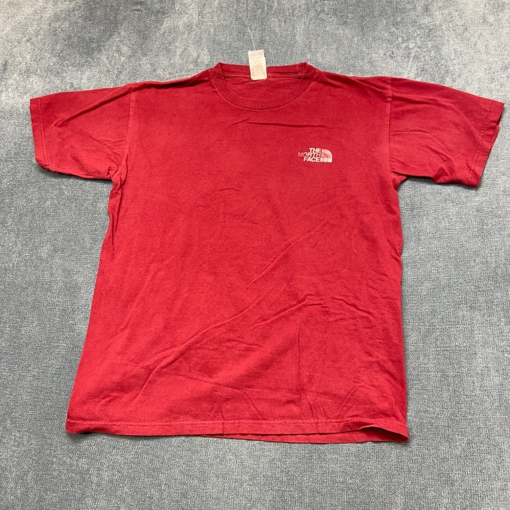 The North Face Never Stop Exploring T Shirt Men Medium Red Cotton Logo Crew Neck